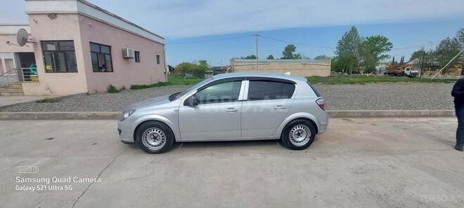 Opel Astra 2006, 452,000 km - 1.3 l - Tovuz
