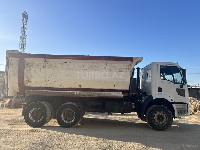 Ford Cargo 2006, 226,000 km - 7.5 l - Sumqayıt