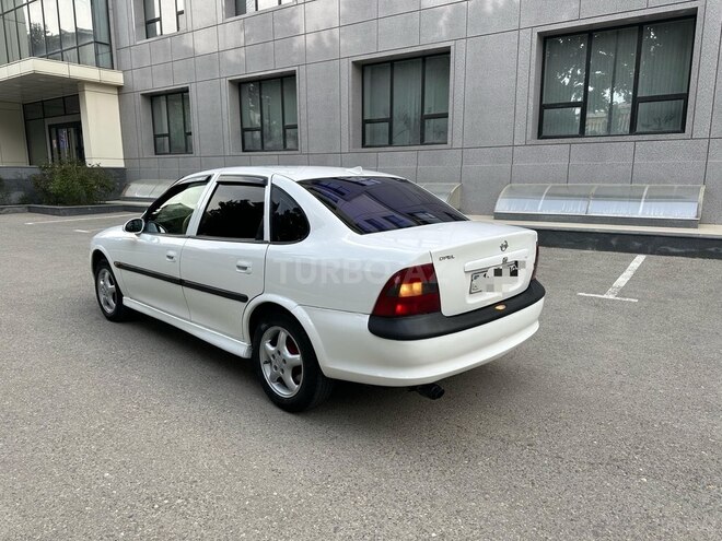 Opel Vectra 1997, 250,000 km - 2.0 l - Sumqayıt