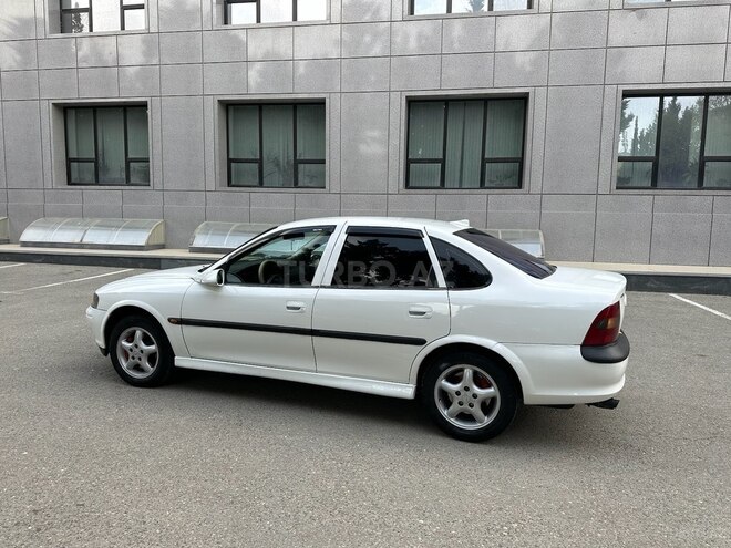 Opel Vectra 1997, 250,000 km - 2.0 l - Sumqayıt