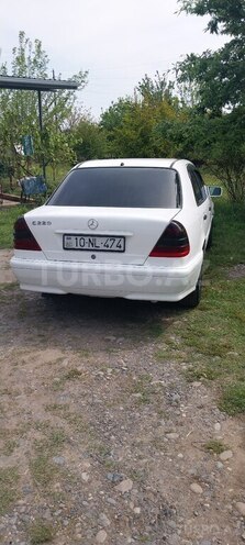 Mercedes C 220 d 1997, 356,000 km - 2.2 л - Biləsuvar
