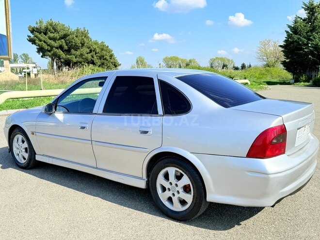 Opel Vectra 2001, 329,000 km - 1.8 l - Tovuz