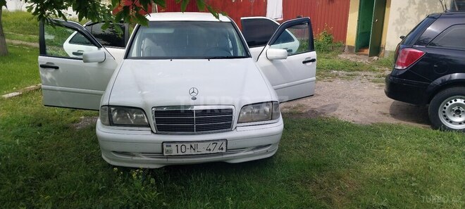 Mercedes C 220 d 1997, 356,000 km - 2.2 л - Biləsuvar