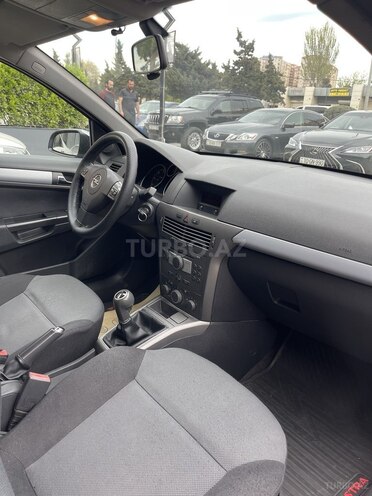 Opel Astra-8