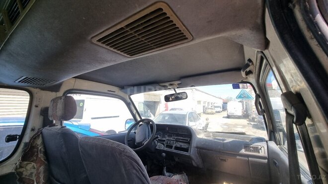 Toyota HiAce 1998, 267,000 km - 3.0 l - Bakı