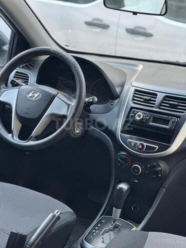 Hyundai Accent 2014, 296,774 km - 1.4 l - Bakı