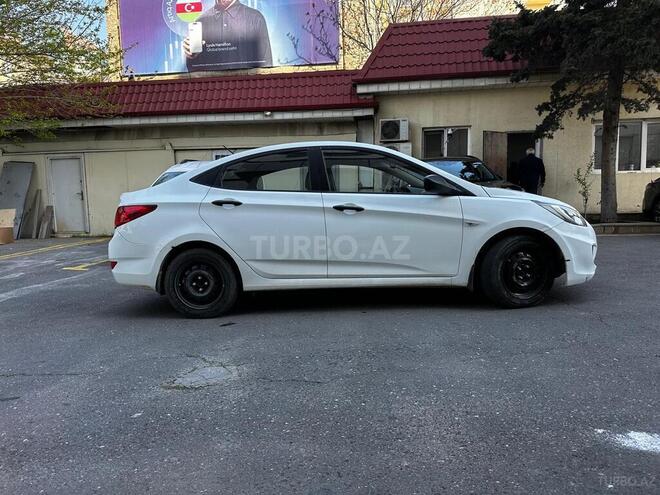 Hyundai Accent 2014, 296,774 km - 1.4 l - Bakı