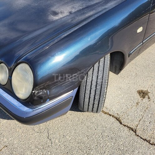 Mercedes E 200 1997, 430,000 km - 2.0 l - Bakı