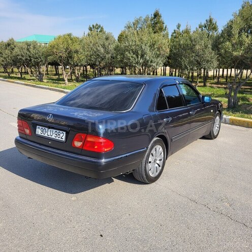 Mercedes E 200 1997, 430,000 km - 2.0 l - Bakı