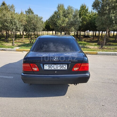 Mercedes E 200 1997, 430,000 km - 2.0 l - Bakı
