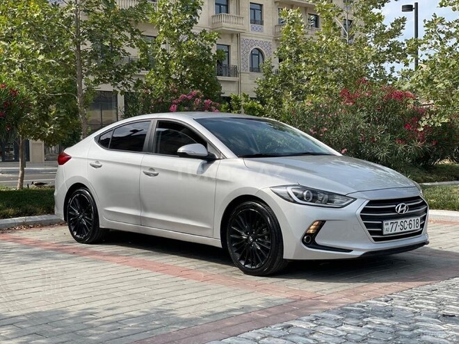 Hyundai Avante 2015, 218,000 km - 1.6 л - Gəncə