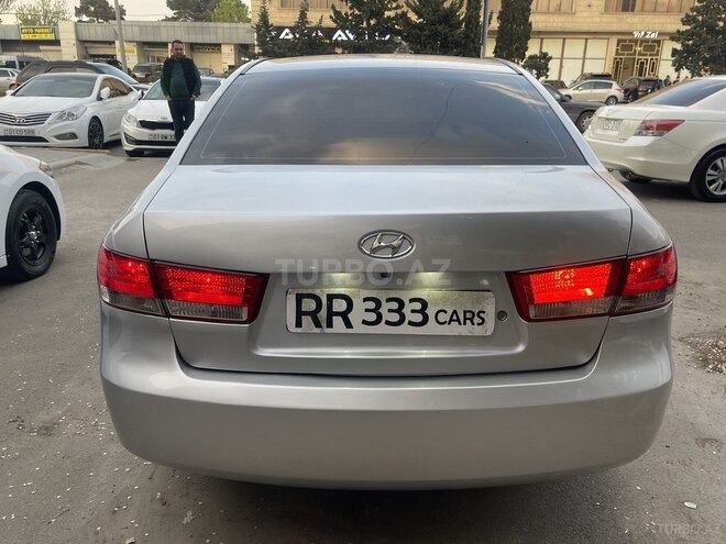Hyundai Sonata-4