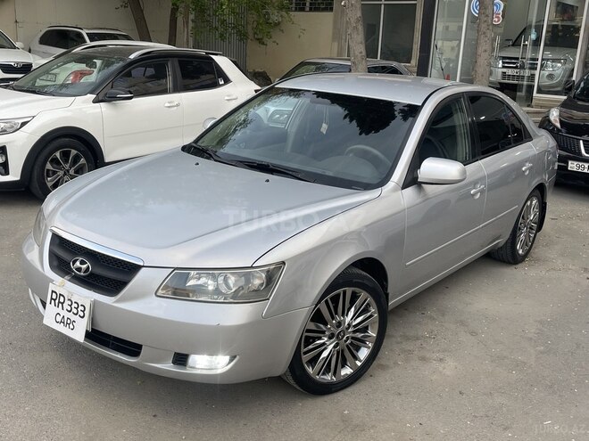 Hyundai Sonata-2