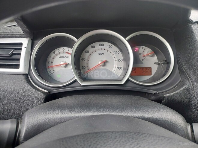 Nissan Tiida 2011, 99,000 km - 1.5 l - Bakı