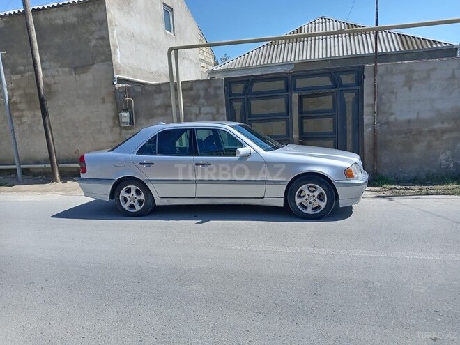 Mercedes C 200 1994, 380,000 km - 2.0 л - Bakı
