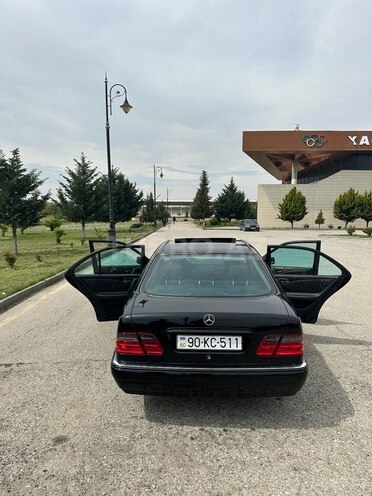 Mercedes E 240 1999, 192,456 km - 2.4 l - Xaçmaz