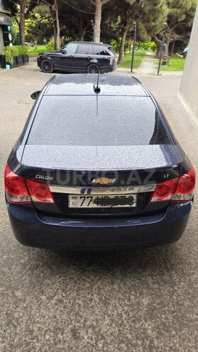 Chevrolet Cruze-10