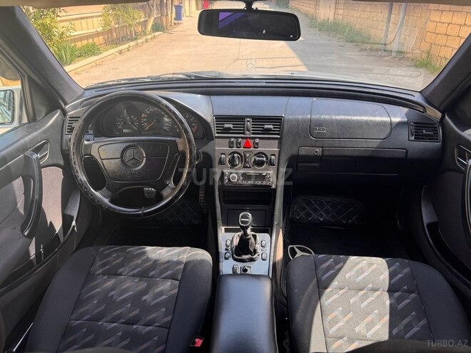 Mercedes C 180 1998, 325,412 km - 1.8 l - Bakı