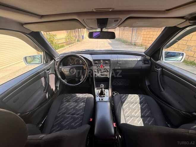Mercedes C 180 1998, 325,412 km - 1.8 l - Bakı