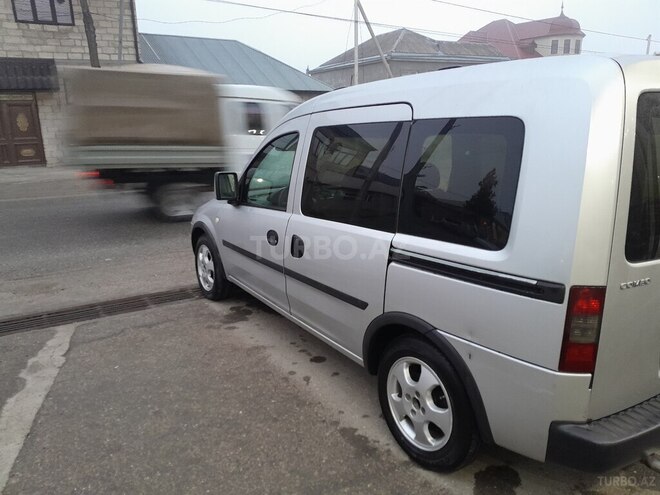 Opel Combo 2007, 267,201 km - 1.3 l - Quba