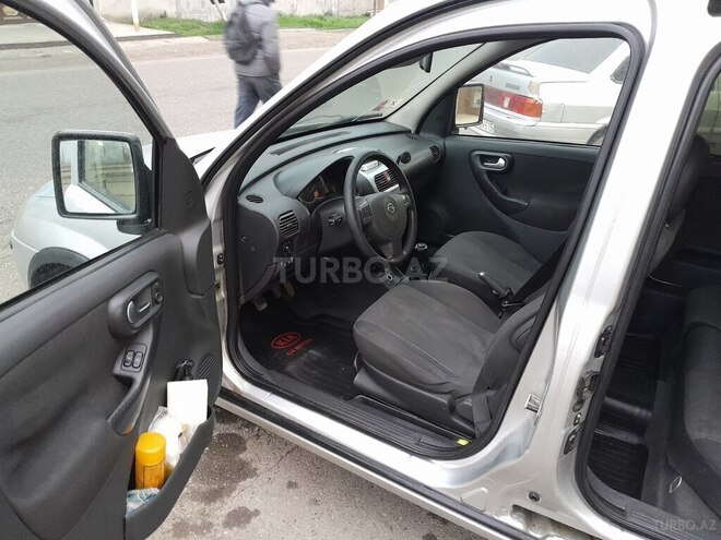 Opel Combo 2007, 267,201 km - 1.3 l - Quba