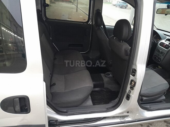 Opel Combo 2007, 267,201 km - 1.3 l - Quba