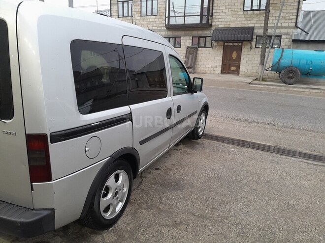 Opel Combo 2007, 267,201 km - 1.3 l - Quba