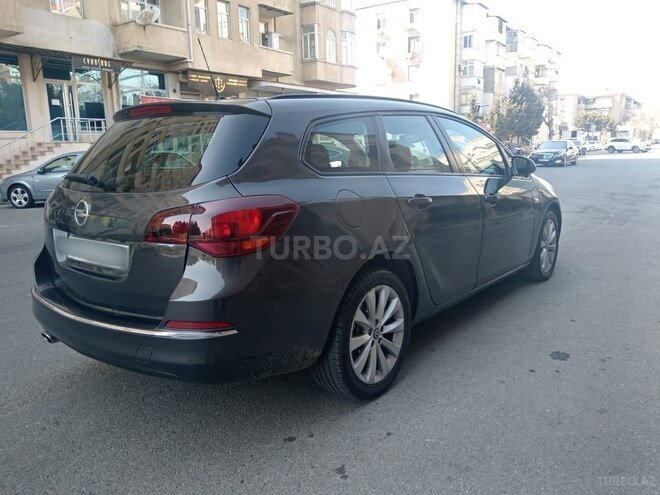Opel Astra 2014, 207,000 km - 1.4 l - Bakı