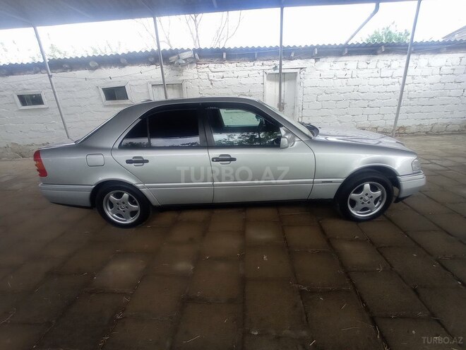 Mercedes C 220 1994, 350,000 km - 2.2 l - Salyan