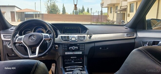 Mercedes E 220 d 2013, 244,758 km - 2.2 l - Bərdə
