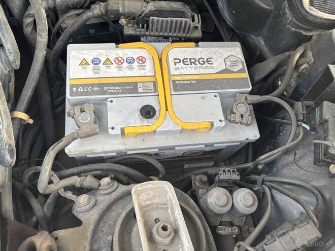 Mercedes E 230 1991, 583,699 km - 2.3 l - Bərdə