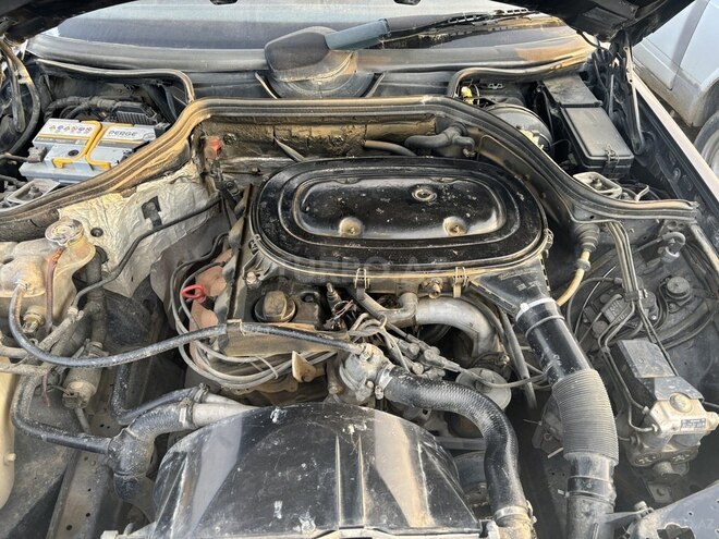 Mercedes E 230 1991, 583,699 km - 2.3 l - Bərdə