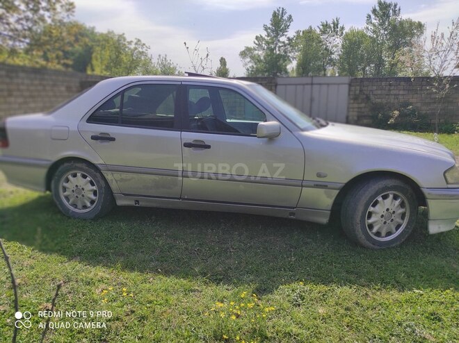 Mercedes C 230 1997, 430,000 km - 2.3 л - Bakı