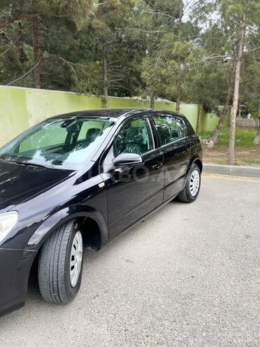 Opel Astra 2007, 215,000 km - 1.4 l - Bakı