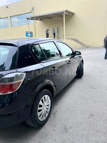 Opel Astra 2007, 215,000 km - 1.4 l - Bakı
