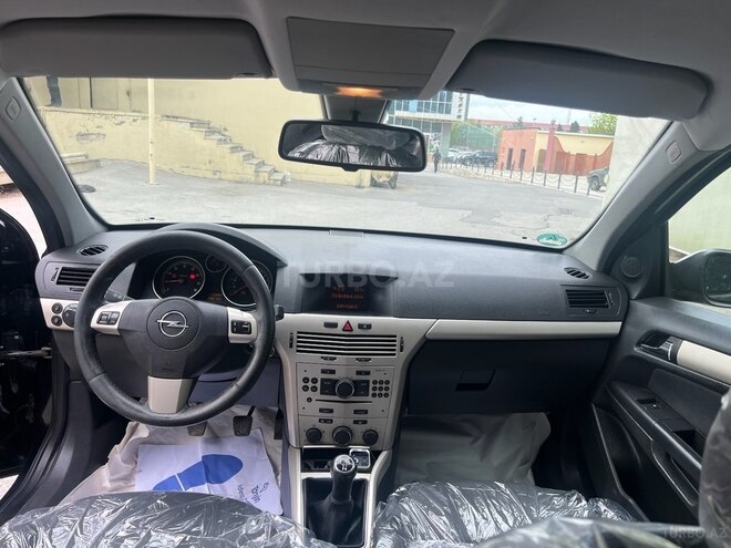 Opel Astra 2007, 215,000 km - 1.4 l - Bakı