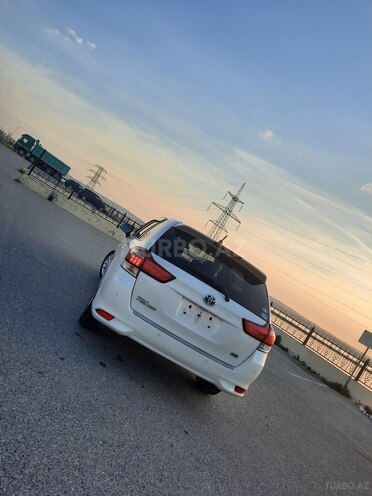 Toyota Corolla Fielder 2019, 155,600 km - 1.5 л - Bakı