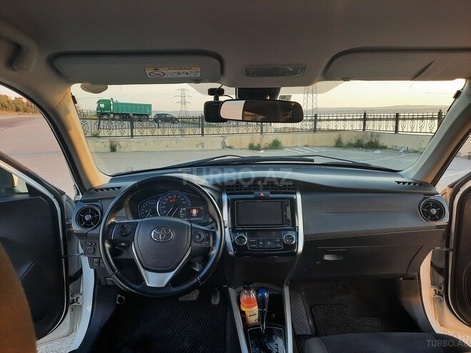 Toyota Corolla Fielder 2019, 155,600 km - 1.5 л - Bakı