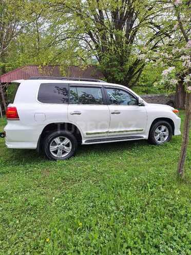 Toyota Land Cruiser 2012, 130,800 km - 4.0 l - Zaqatala