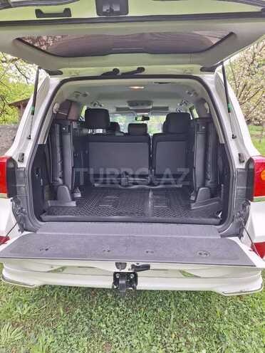 Toyota Land Cruiser 2012, 130,800 km - 4.0 l - Zaqatala