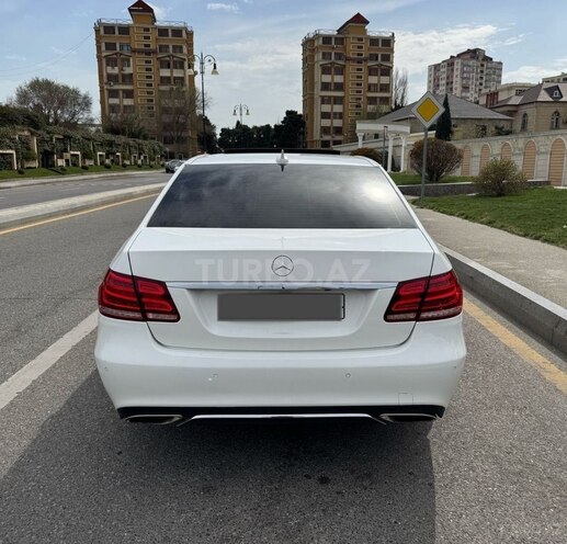Mercedes E 220 d 2014, 270,000 km - 2.2 l - Bakı