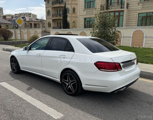 Mercedes E 220 d 2014, 270,000 km - 2.2 l - Bakı