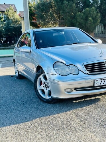 Mercedes C 200 2001, 270,000 km - 2.0 l - Xırdalan
