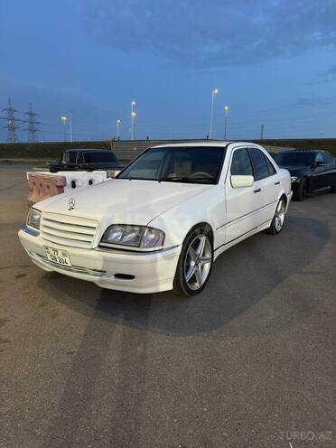 Mercedes C 230 1999, 354,056 km - 2.3 l - Bakı