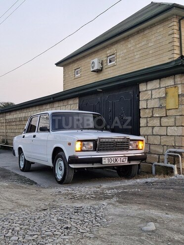 LADA (VAZ) 2107 2007, 95,000 km - 1.6 l - Zaqatala