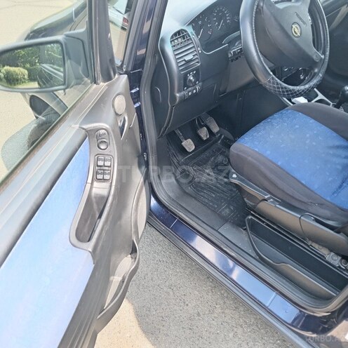 Opel Zafira 1999, 304,258 km - 1.8 l - Bakı