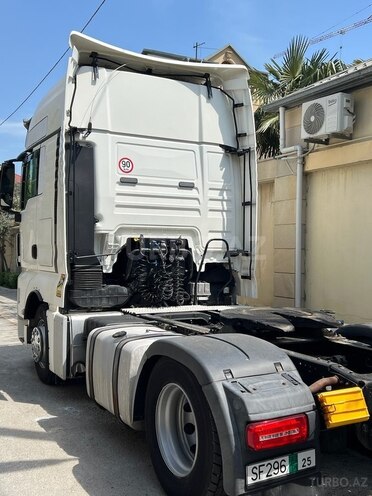 MAN TGX 18.440 2011, 1,100,000 km - 12.0 l - Bakı