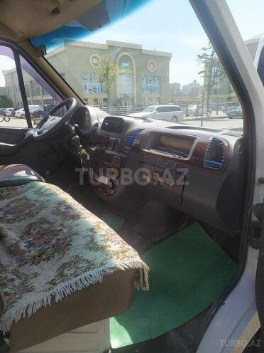 Mercedes Sprinter 313 2004, 500,000 km - 2.2 л - Sumqayıt