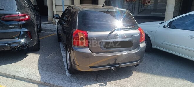 Toyota Corolla 2006, 217,500 km - 1.4 l - Bakı