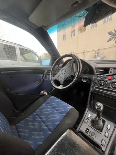 Mercedes C 220 d 2000, 450,000 km - 2.2 l - Bakı